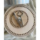 2 emeletes tálaló – horgolható fa alap szett, fém tartórúddal